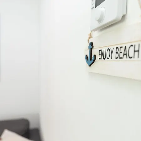 別荘 Ferienhaeuser Luebecker Bucht Strandlaeufer